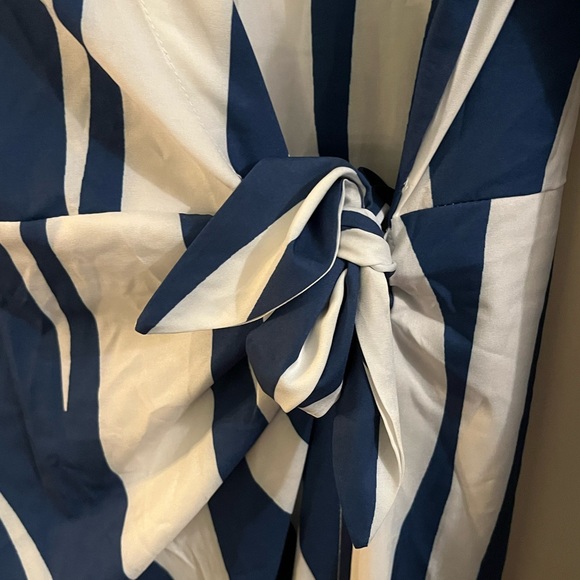 NWT Sexy Wrap Dress - Picture 6 of 11